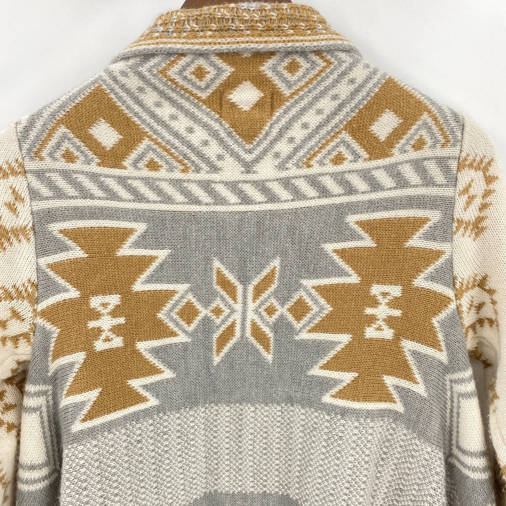 Hippie Rose Cardigan Sweater Womens Small Gray Tan Aztec Western Waterfall Boho - Picture 7 of 11